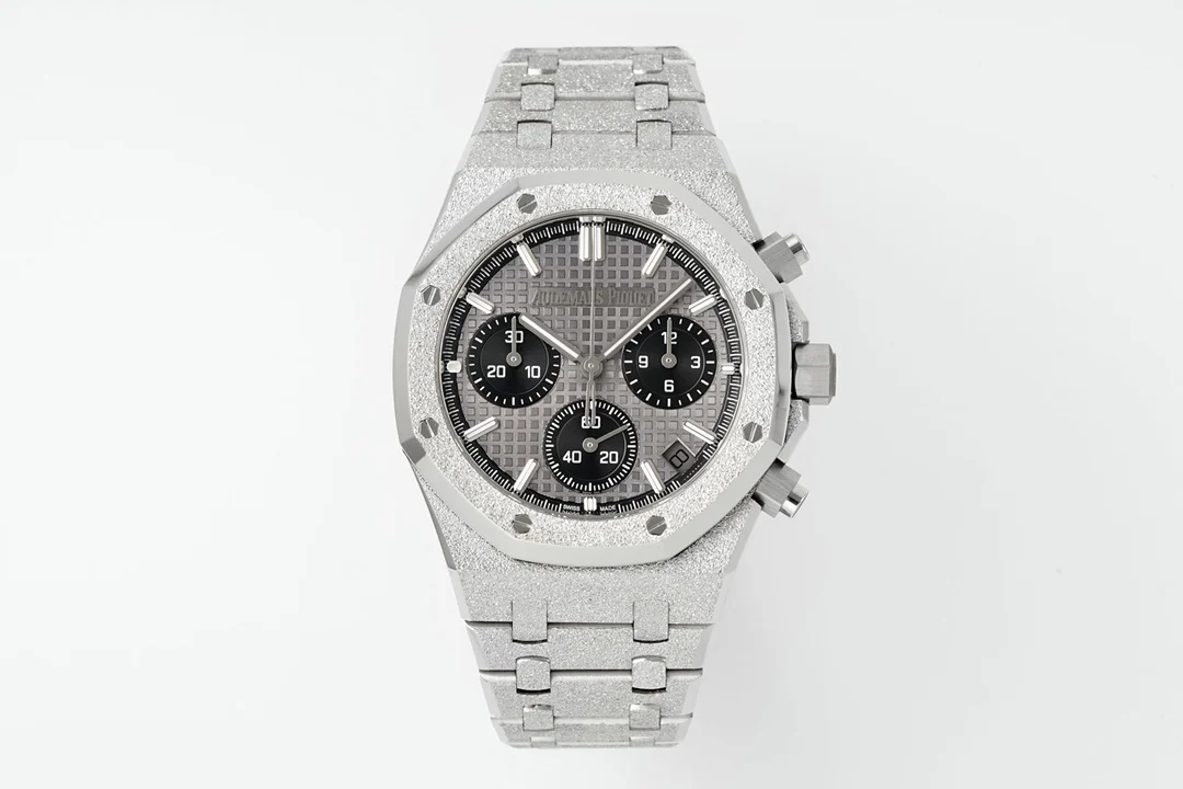 Royal Oak Chrono 26240BC 41mm SS/SS Grey Dial?