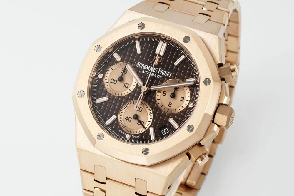 Royal Oak Chrono 26240 RG APSF Brown/RG Dial on RG Bracelet?