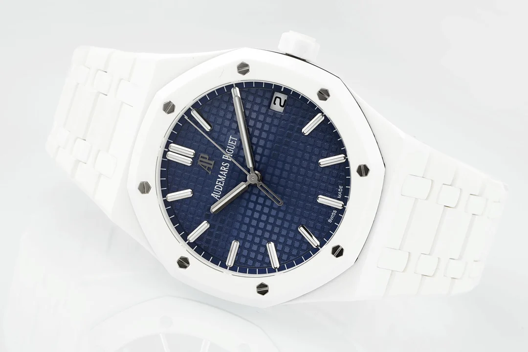 Royal Oak 41mm 15500 White Ceramic/Cer Blue Dial