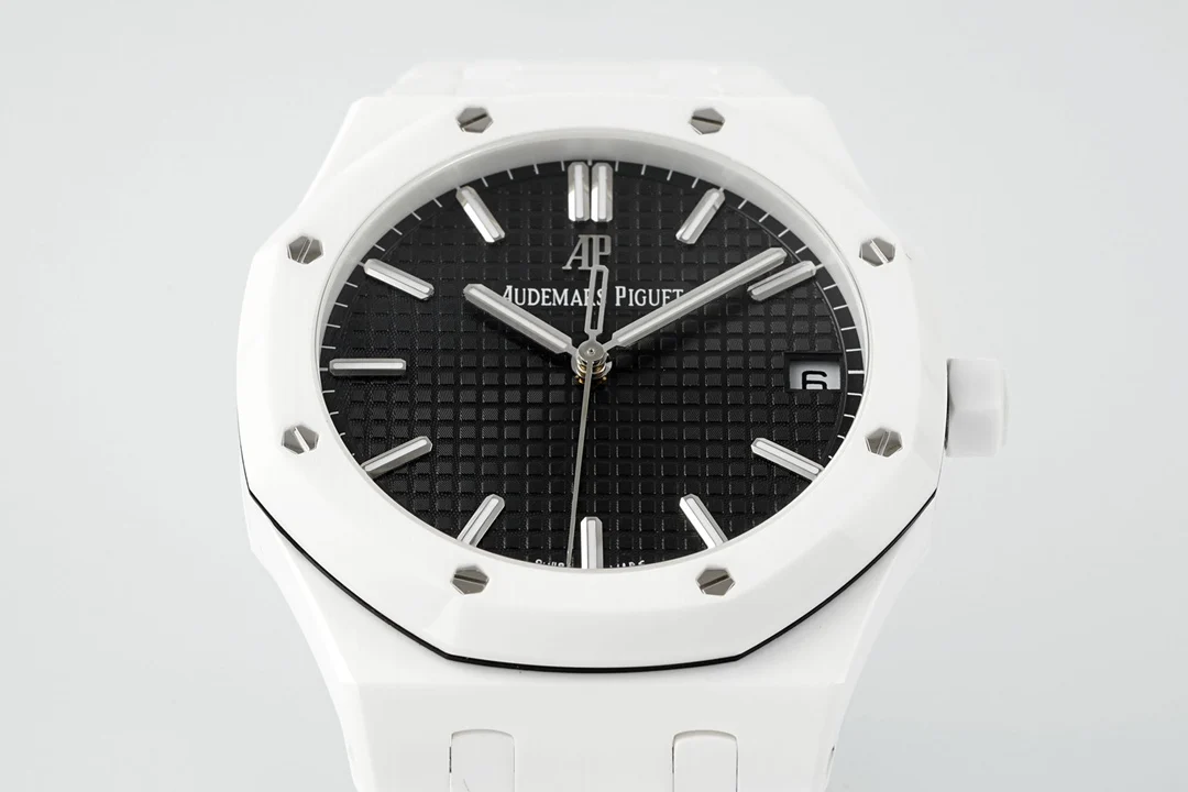 Royal Oak 41mm 15500 White Ceramic/Cer Black Dial