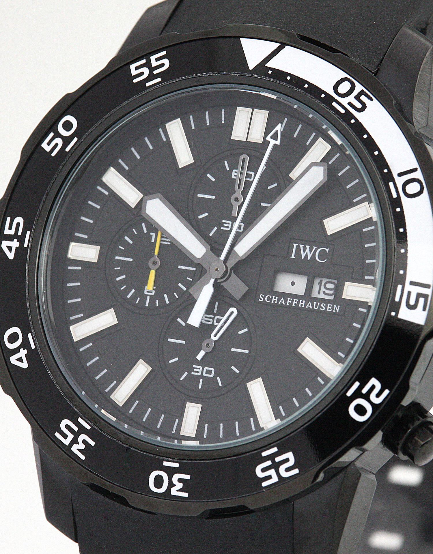 IWC Aquatimer IW376705, Quartz, 44mm Steel PVD, Black Baton Dial, Rubber Bracelet, Automatic