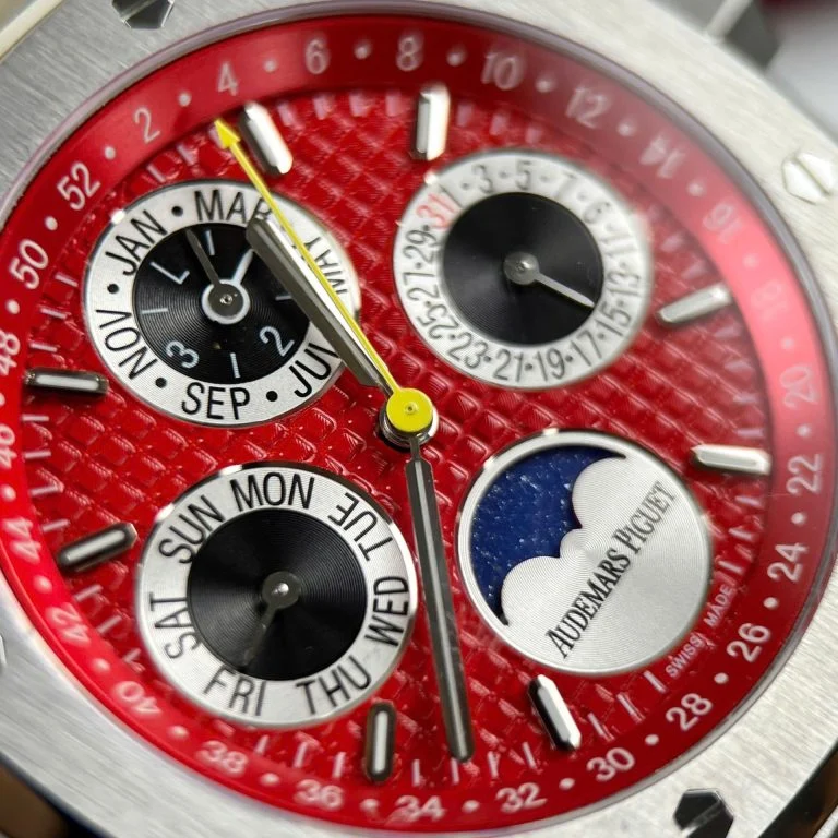 Audemars Piguet Royal Oak Chronograph 26574ST Red Dial