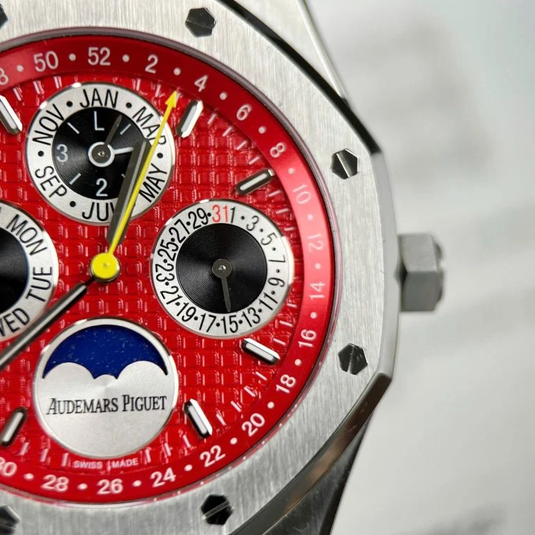 Audemars Piguet Royal Oak Chronograph 26574ST Red Dial