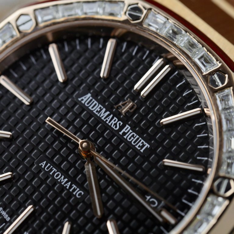 Audemars Piguet Royal Oak 15400OR 41mm Custom with Moissanite Diamonds