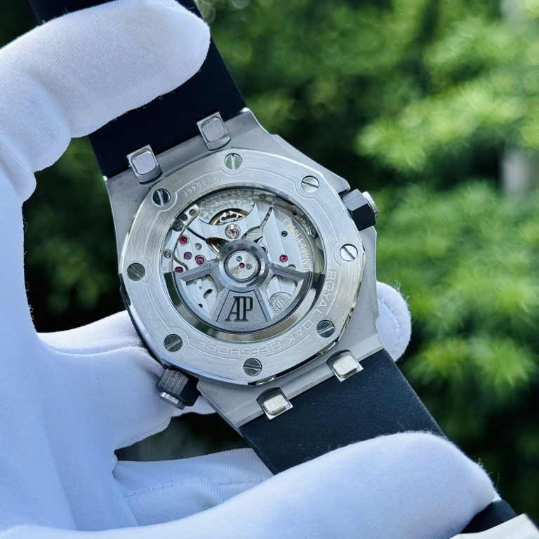 Audemars Piguet Royal Oak 15720ST 42mm Black Dial