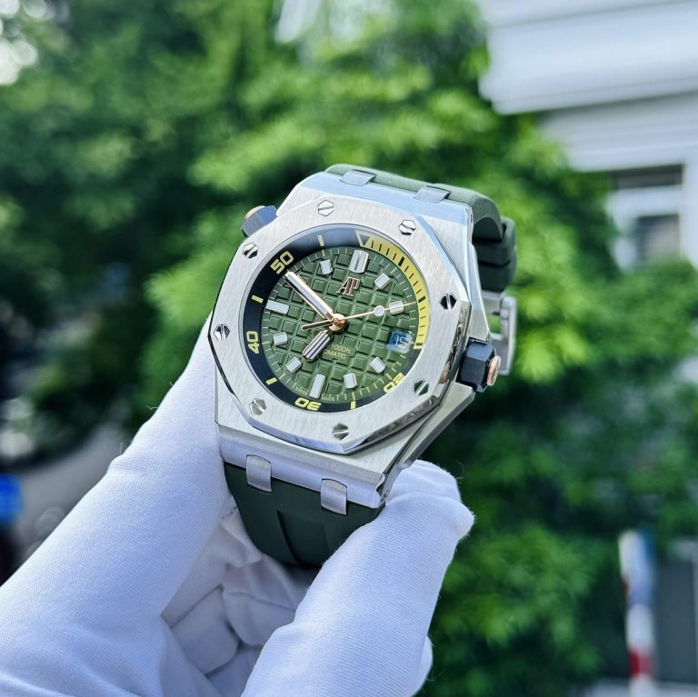 Audemars Piguet Royal Oak 15720ST 42mm IP Factory Green Dial