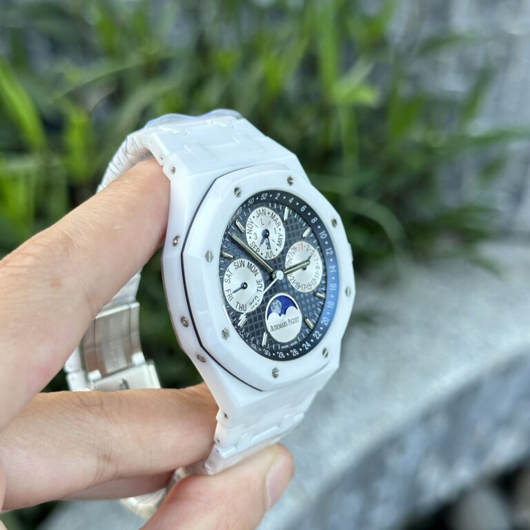 Audemars Piguet Royal Oak Perpetual Calendar 26579CB 42mm in White Ceramic