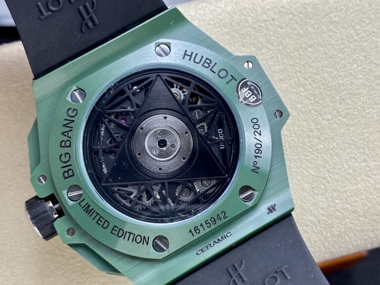 Hublot Big Bang Sang Bleu II Ceramic Green 44mm