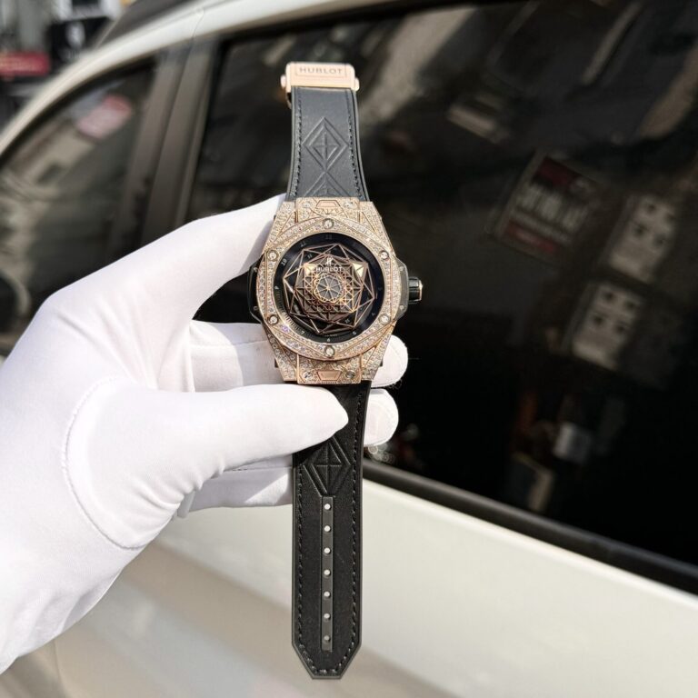 Hublot Big Bang Sang Bleu King Gold Diamond 44mm