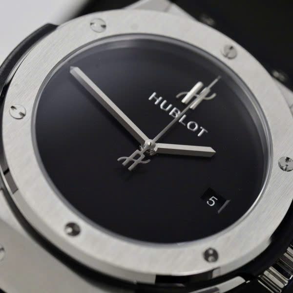 Hublot Classic Fusion 40 Years Anniversary 42mm Black Dial