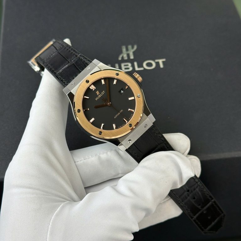 Hublot Classic Fusion Black Dial King Gold Bezel 42mm
