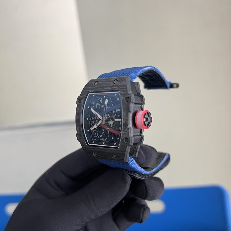 Richard Mille RM67-02 Carbon Shell Automatic 39x48mm