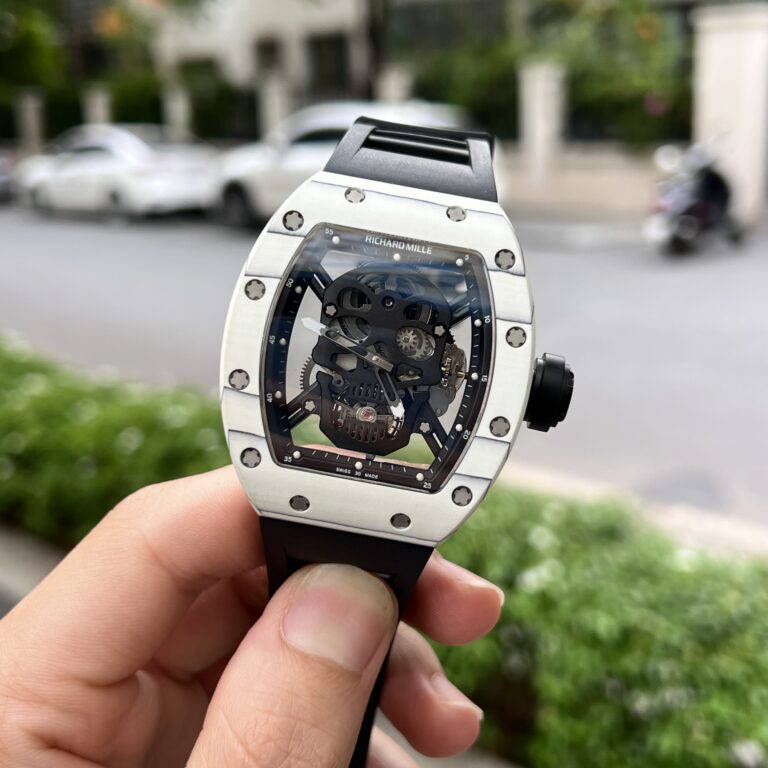 Richard Mille RM052 Tourbillon Skull Carbon with Rubber Strap 43mm
