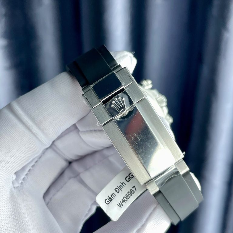 Rolex Cosmograph Daytona Eye Of The Tiger Moissanite Baguette Diamonds 40mm