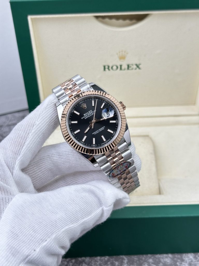 Rolex DateJust 126331 Demi Rose Gold Black Dial Clean Factory 41mm