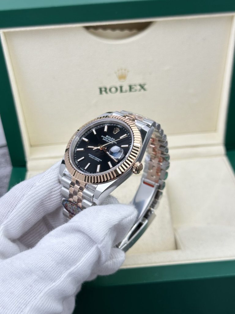 Rolex DateJust 126331 Demi Rose Gold Black Dial Clean Factory 41mm