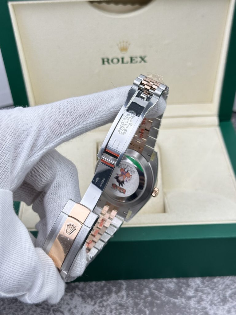 Rolex DateJust 126331 Demi Rose Gold Black Dial Clean Factory 41mm