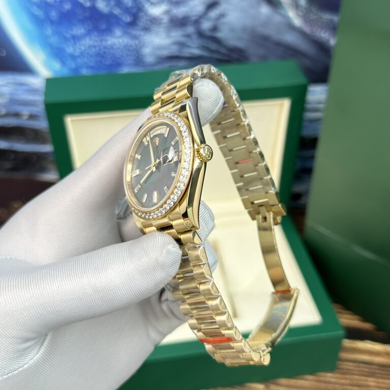 Rolex Day-Date 40mm Mother-Of-Pearl Dial with Diamonds ?C BP Factory