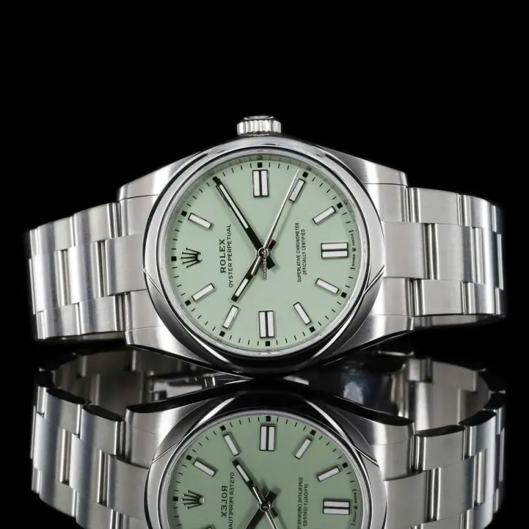 Rolex Oyster Perpetual 134300 Super Clone