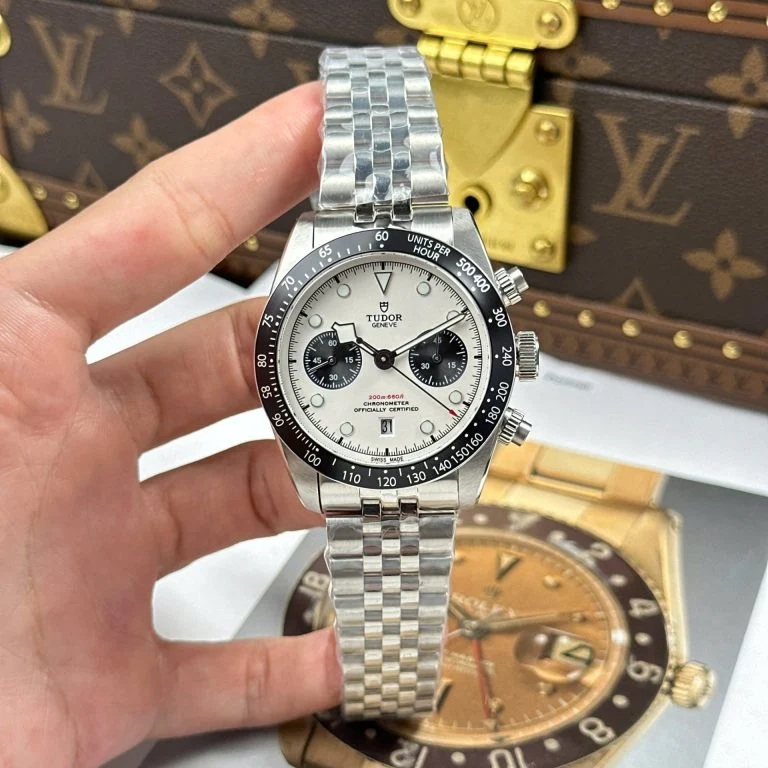 Tudor Black Bay Chronograph Super Clone