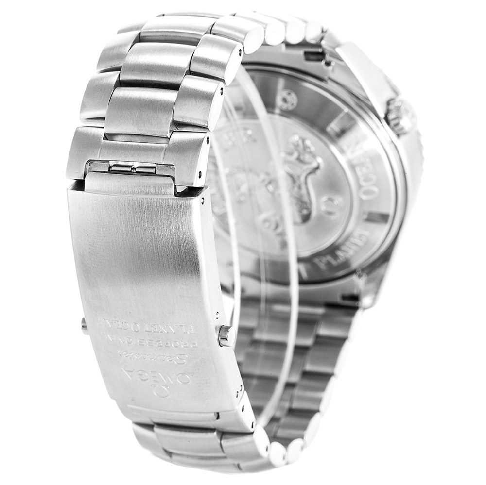 Omega Seamaster Planet Ocean 2210.51.00 Replica Watch, Black Dial, 316L Steel Case & Bracelet