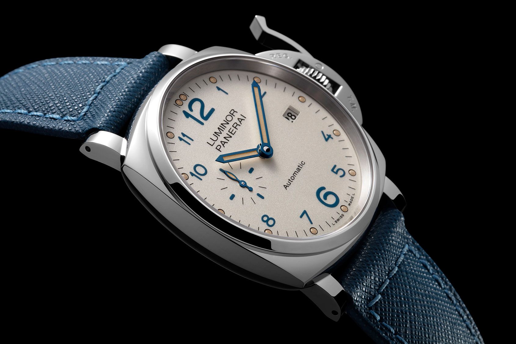 Panerai Luminor PAM00903 Automatic White Dial Replica Watch