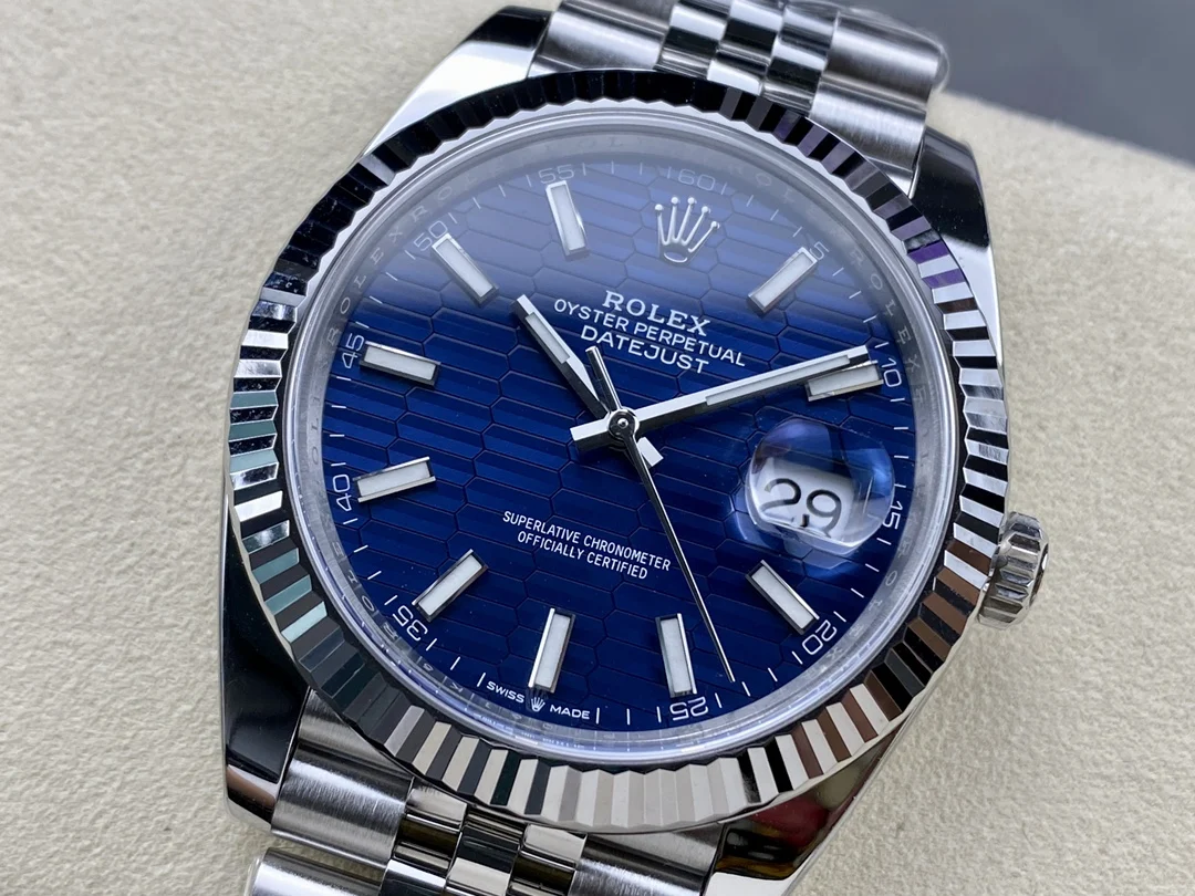 DateJust 41 126334 Clean Plus 1:1 Best Edition 904L Steel Blue Stick Dial on Jubilee Bracelet DD3235 Super Clone