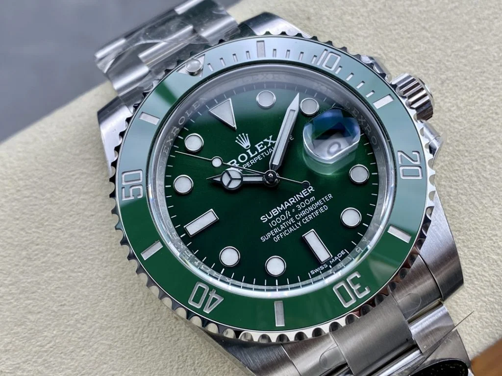 Rolex Submariner 116610LV Hulk Green Dial Green Ceramic Bezel Clean Factory 1:1 Best Edition Super Clone V3