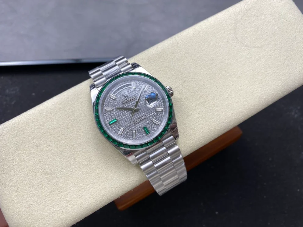 Rolex Day-Date 40mm Full Set