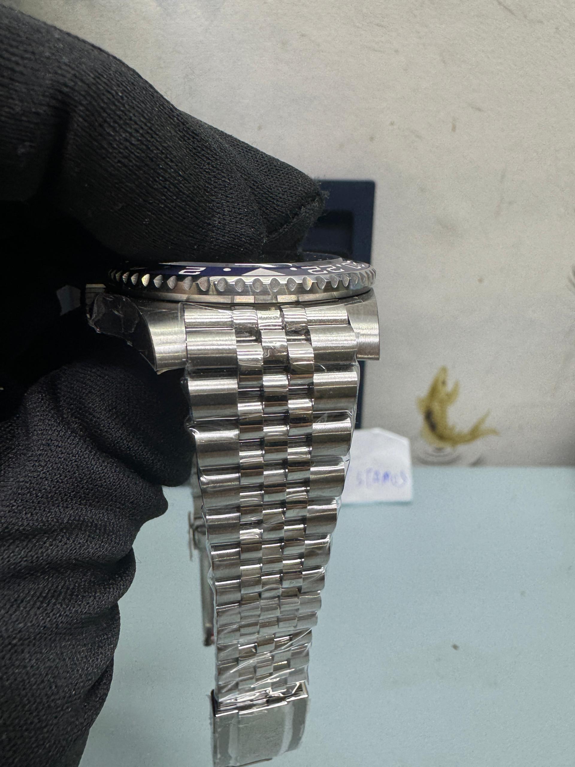 Rolex GMT Master II Black Dial Pepsi Super Clone 126710 V3