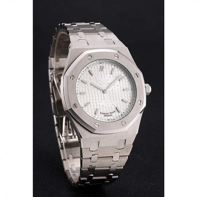 - AUDM-RO-QUARTZ-WHITE-SILVER-DIAL-50X40MM Watch