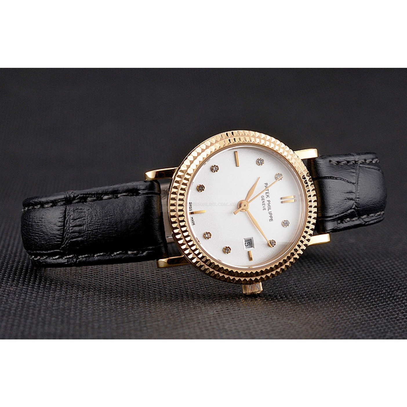 Patek Philippe Calatrava Replica Watch, Quartz, White Dial, 18k Yellow Gold, Sapphire Crystal