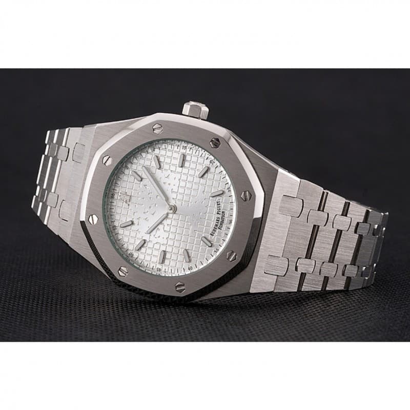 - AUDM-RO-QUARTZ-WHITE-SILVER-DIAL-50X40MM Watch