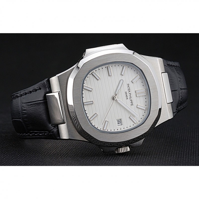 Patek Philippe Nautilus - Automatic - Black Dial - Replica Watch - 15202ST.OO.1240ST.01