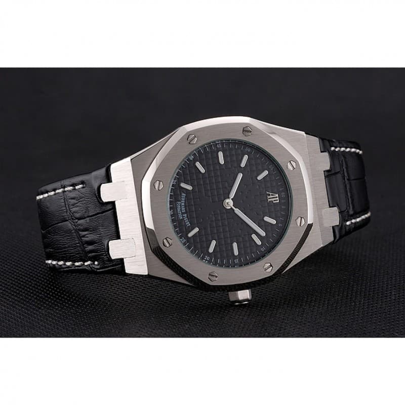 Audemars Piguet Royal Oak | 15202ST.OO.1240ST.01 | Automatic | Steel Case | Black Dial | Men's