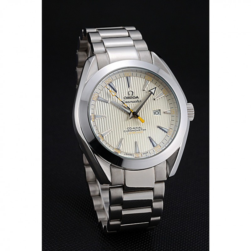 Omega Seamaster 622525 Replica Watch, Automatic Movement, White Dial, Brushed Stainless Steel Case
