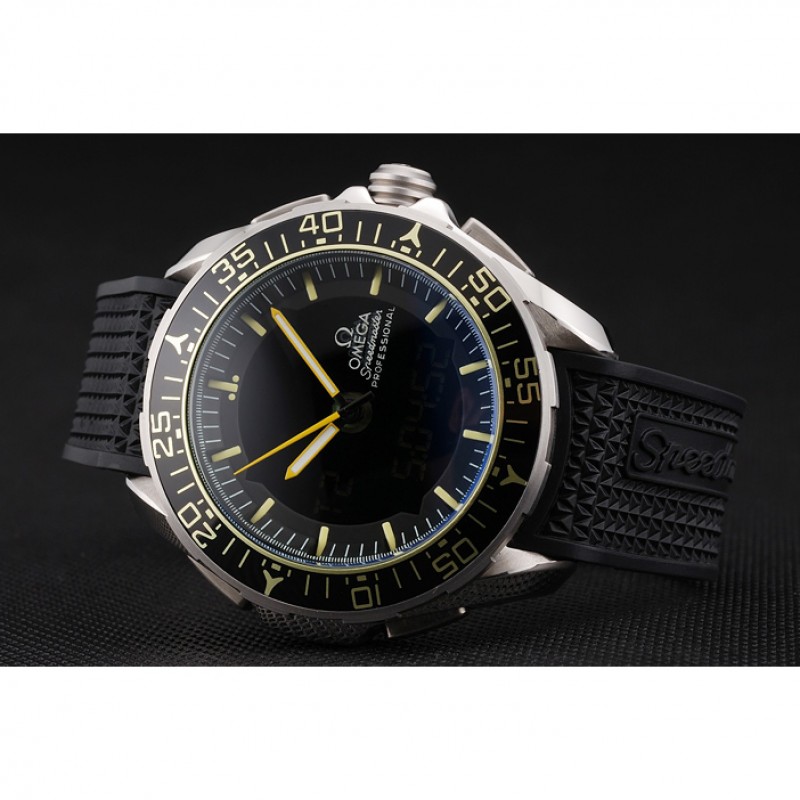 Omega Speedmaster - Quartz - Japanese - Brushed Stainless Steel - Chronograph - Sapphire Crystal